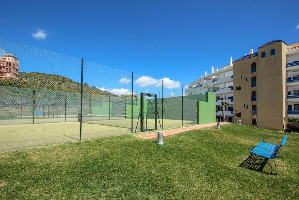 2 Bedrooms Sea And Pool View Apt In Duquesa Golf & Gardens Manilva Castillo de Sabinillas Exterior photo