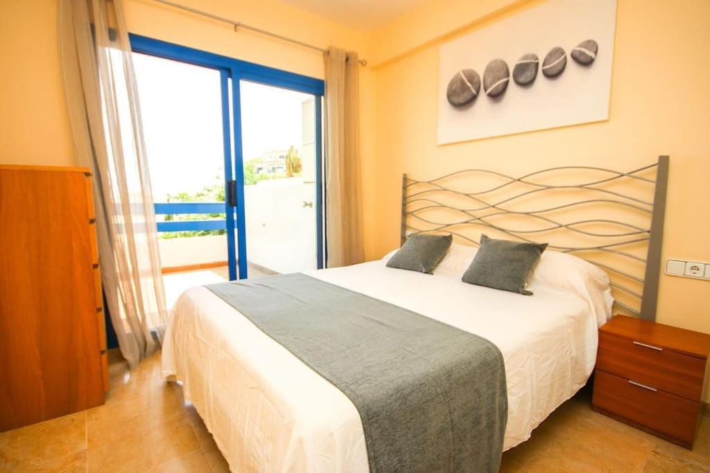2 Bedrooms Sea And Pool View Apt In Duquesa Golf & Gardens Manilva Castillo de Sabinillas Exterior photo